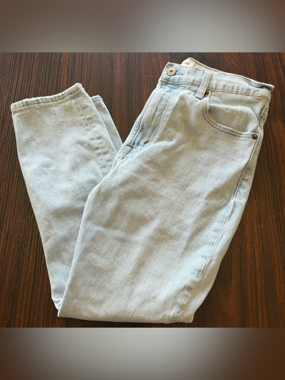 Abercrombie & Fitch Women’s Light Wash Denim The Skinny High Rise Jeans Size 26